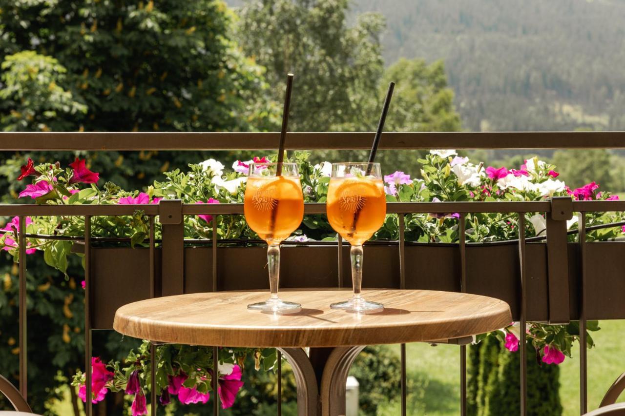 Landhotel Stofflerwirt Санкт-Михель  Экстерьер фото