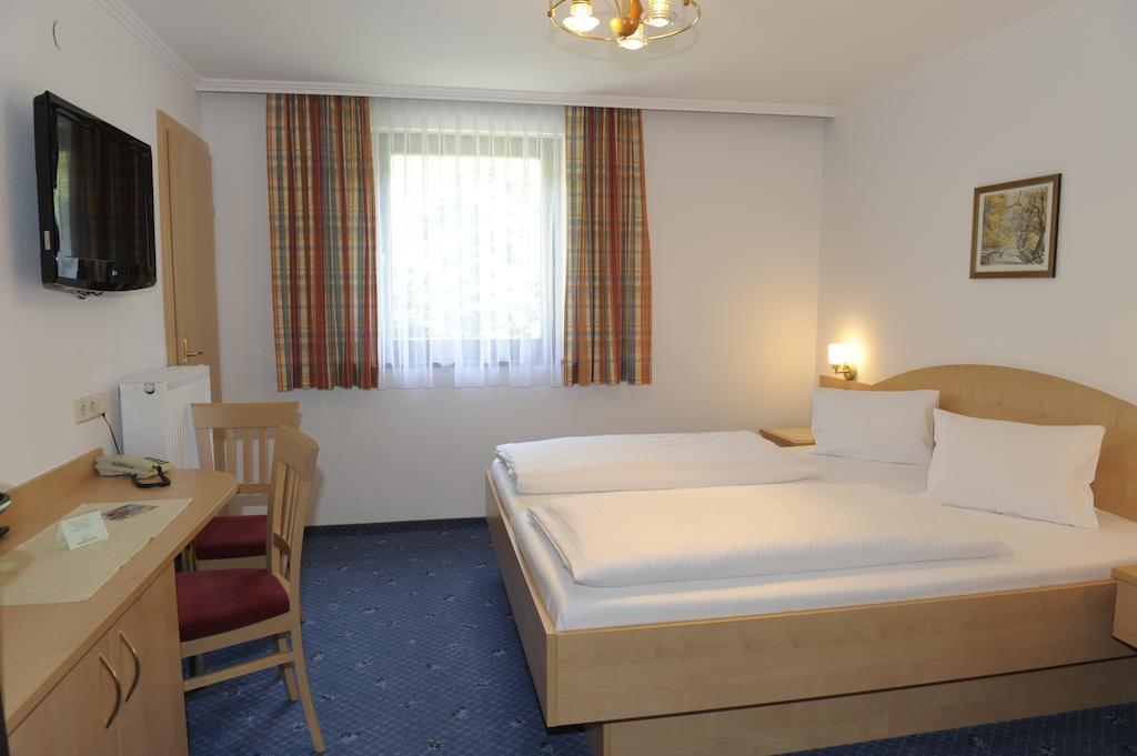 Landhotel Stofflerwirt Санкт-Михель  Номер фото