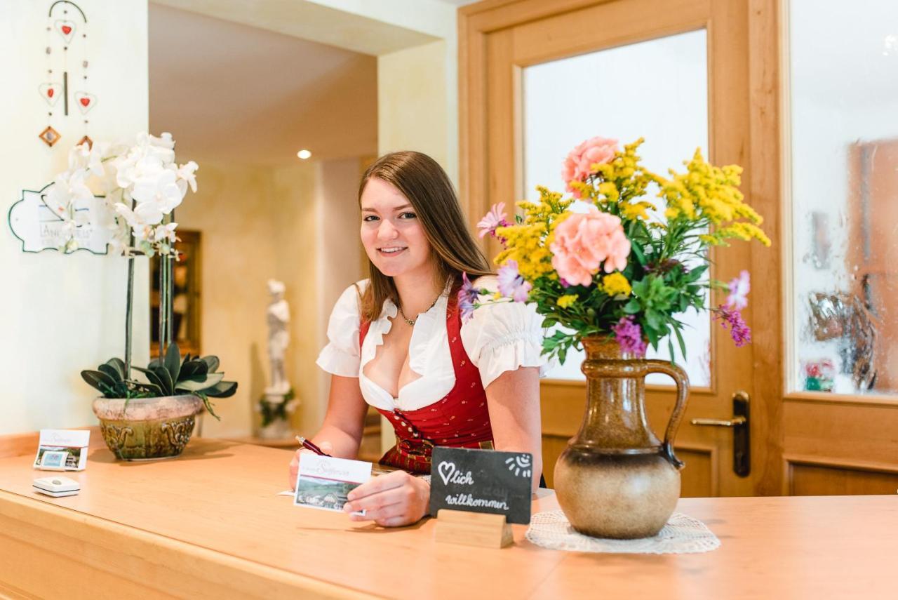Landhotel Stofflerwirt Санкт-Михель  Экстерьер фото