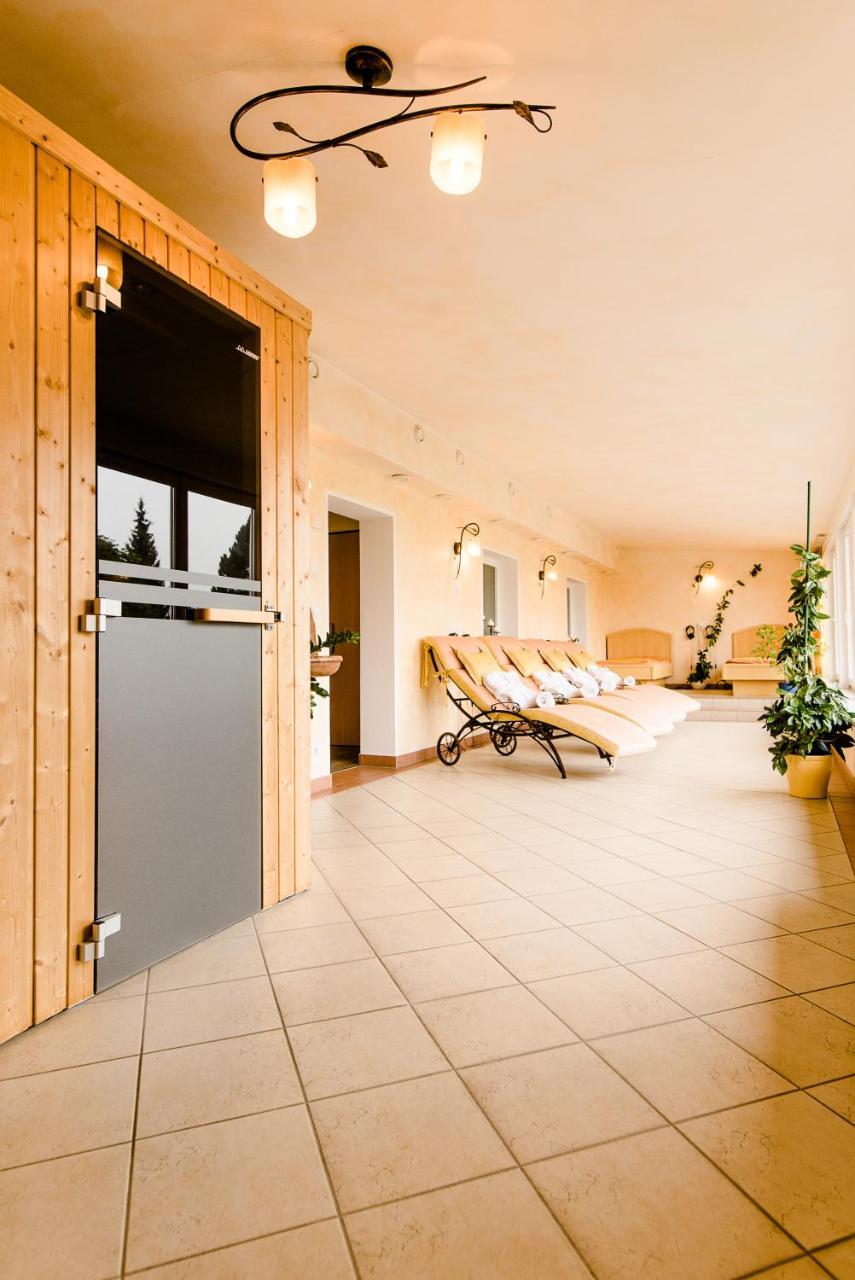 Landhotel Stofflerwirt Санкт-Михель  Экстерьер фото